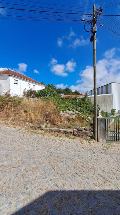 Terreno para construção - Rebordosa - 200 m2 | Próximo A41