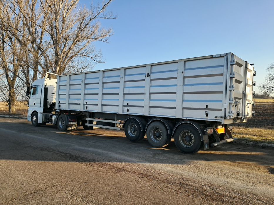 Bodex напівпричіп продам обмін на легкове авто