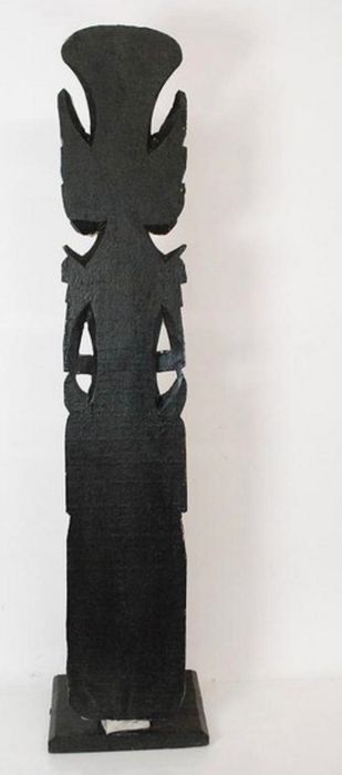 Linda escultura em madeira , 108 cm x 25 cm