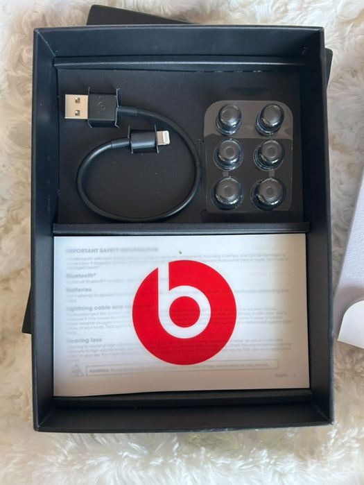 Wireless beats headphones