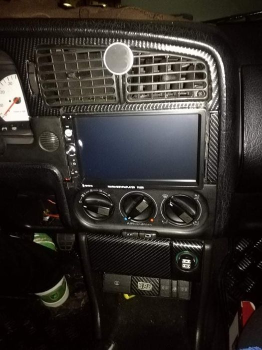 Radio 2din em excelente estado