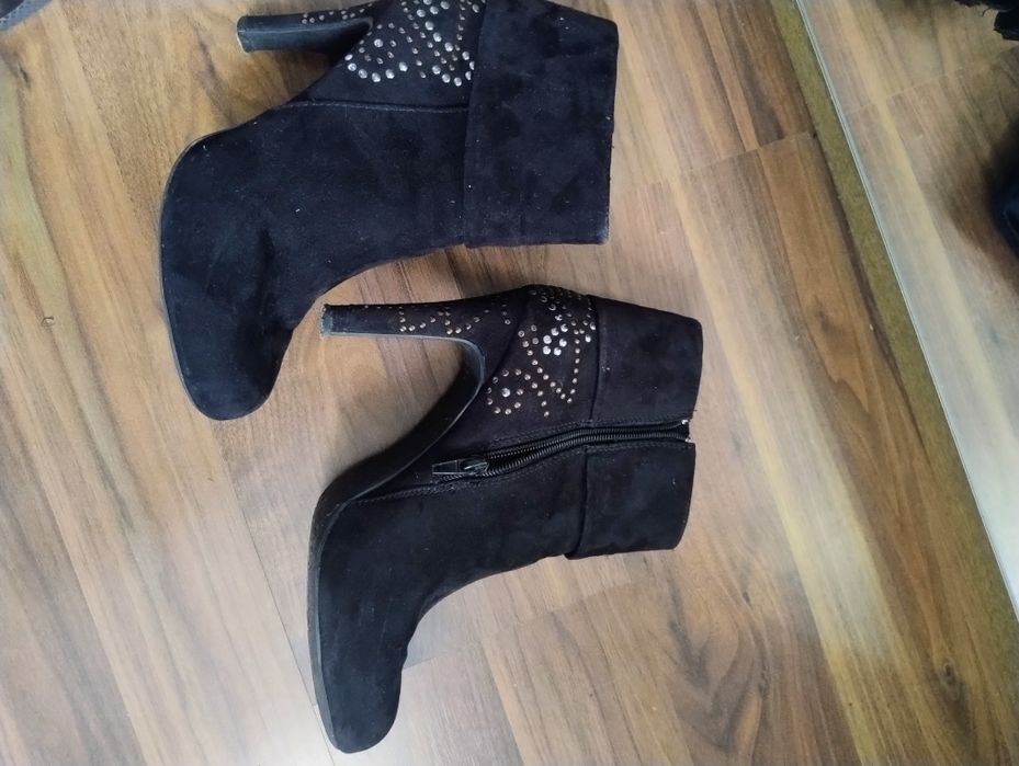 Botki damskie rozmiar 40 gracalend