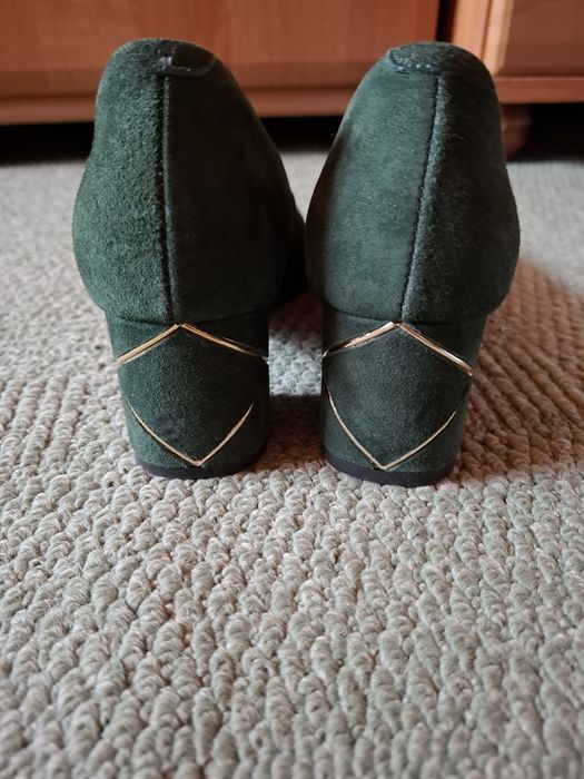 Czółenka Neścior, zielone, 37, skóra