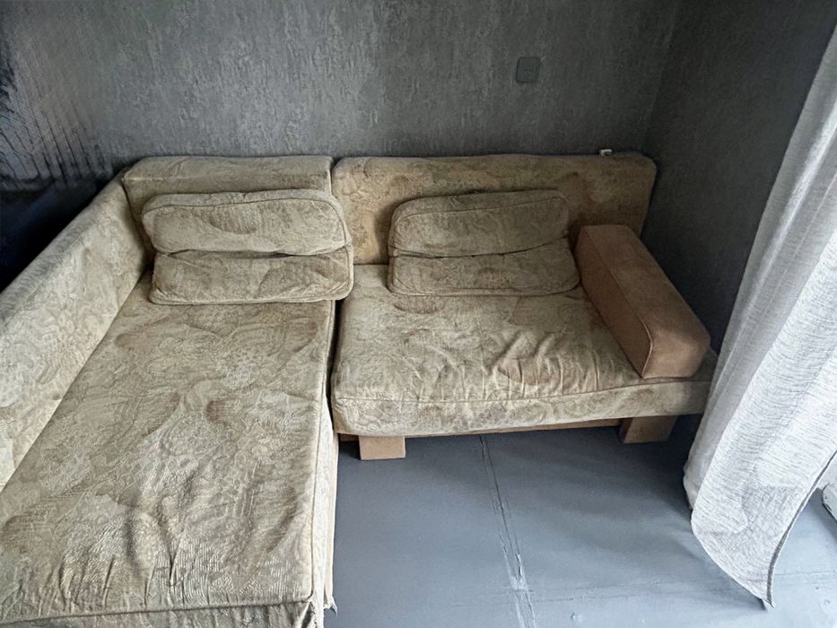 Продам мякий куточок