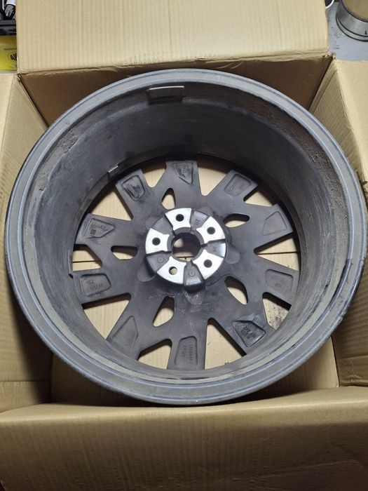 Felga Aluminiowa Cupra Formentor 8" x 19" ET40 5x112