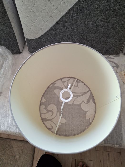 Abażur do lampy stojącej
