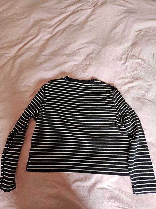 Camisola às riscas azul escuro e branco da Massimo Dutti