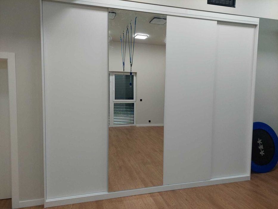 Usługi stolarskie, złota rączka - meble na wymiar, montaż, naprawy