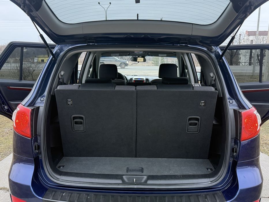 Продам Hyundai Santa Fe 2.2 D 4x4 2010