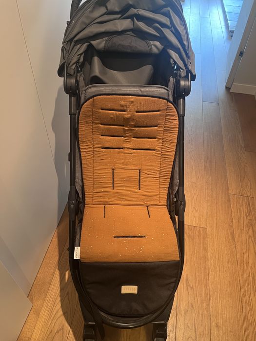 Wózek Baby Jogger City Tour 2 szary + torba + folia + wkładka
