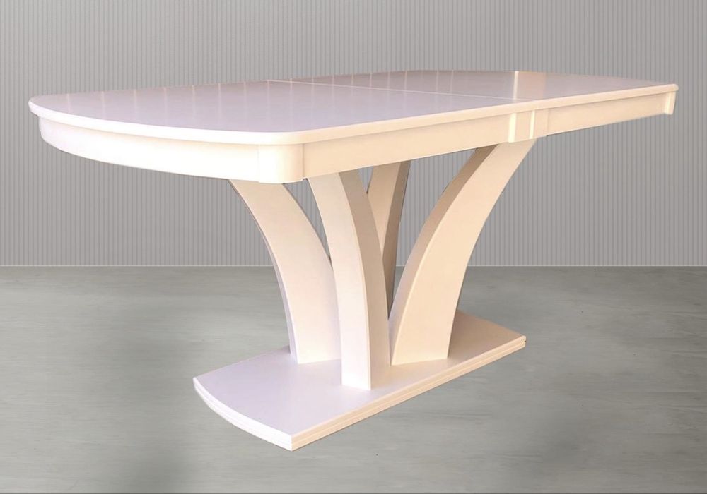 Столи для кухні з натурального дерева від виробника