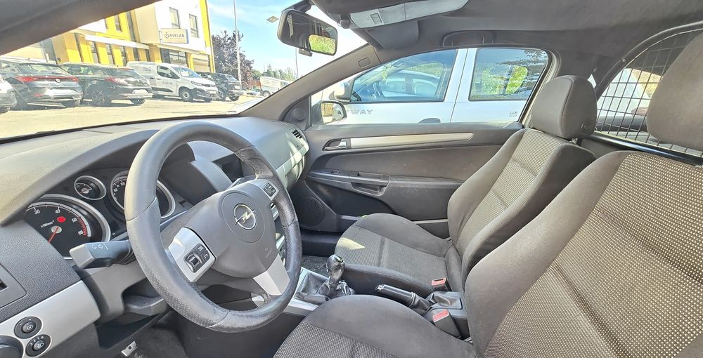 Opel Astra Hgtc de 11/2008