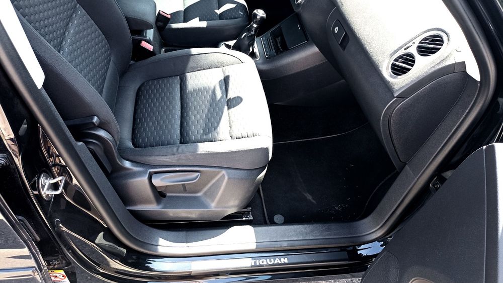 Volkswagen Tiguan 2010 VIN WVGZZZ5NZBW039264 фото оголошення 16 з 19