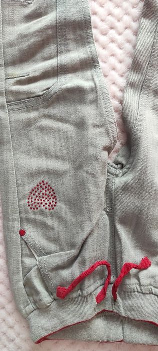 Spodnie dziewczęce typu jogger rozmiar 98