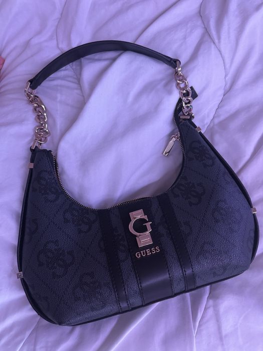 Mala guess , como nova