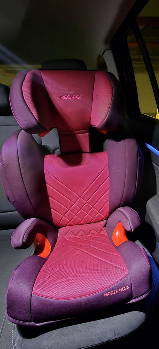 Fotelik  Recaro Monza Nova 15-36kg

6151.215