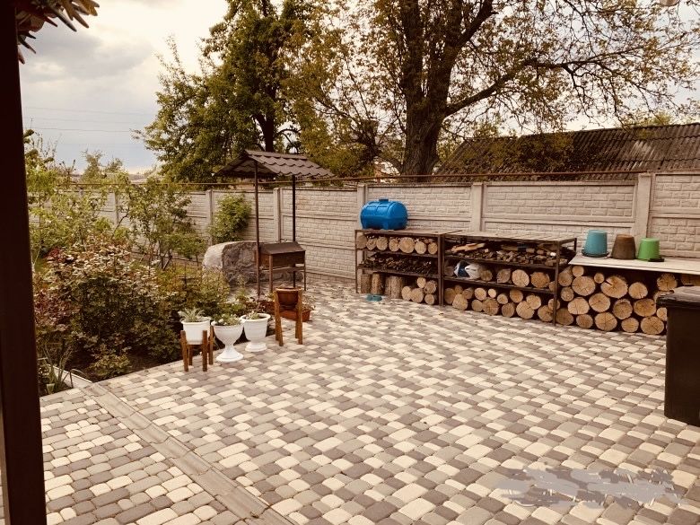 Продажа 2-эт. полдома ~65м2 район Большая Балка.