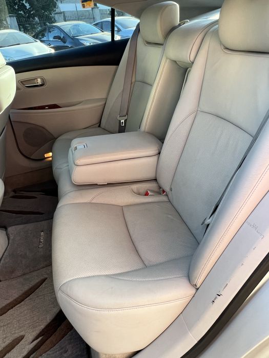 Продам Lexus Ideal