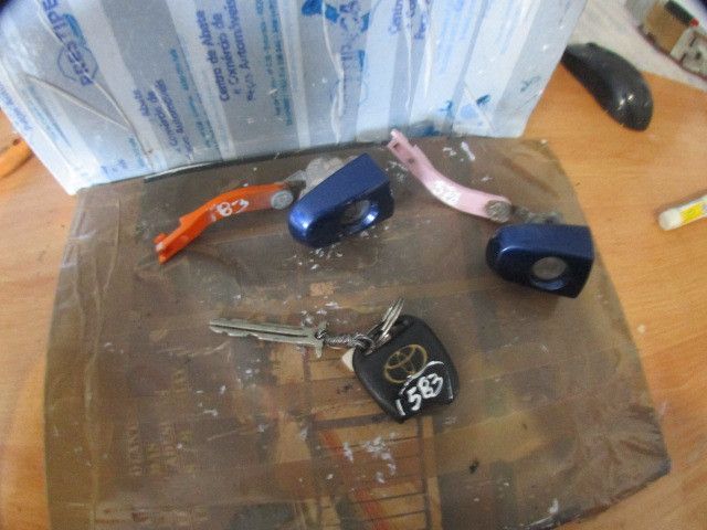 Conjunto de canhões TOYOTA RAV4 II (_A2_)