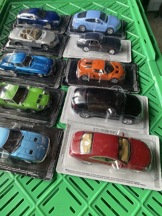 Моделі автомобілів суперкари Deagostini 1:43: 1 500 грн
