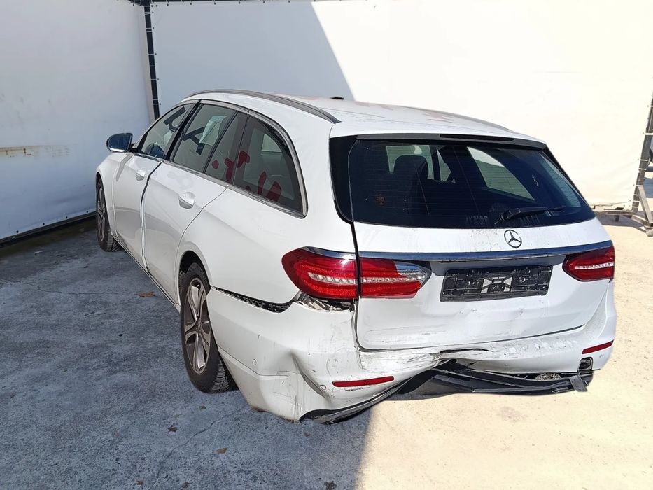 Para peças MERCEDES-BENZ Classe E Carrinha (S213)