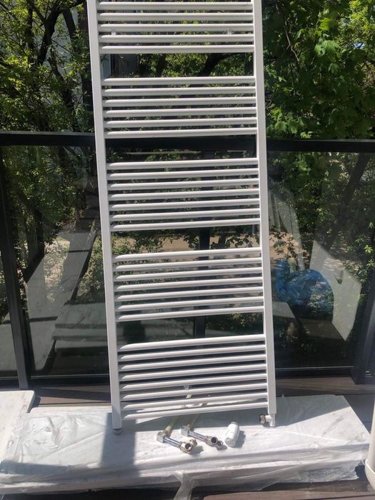 Grzejnik zehnder zeno zn 150 060 + zawory + termostat