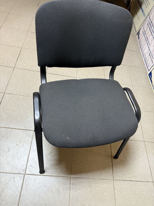 Продам стулья столы