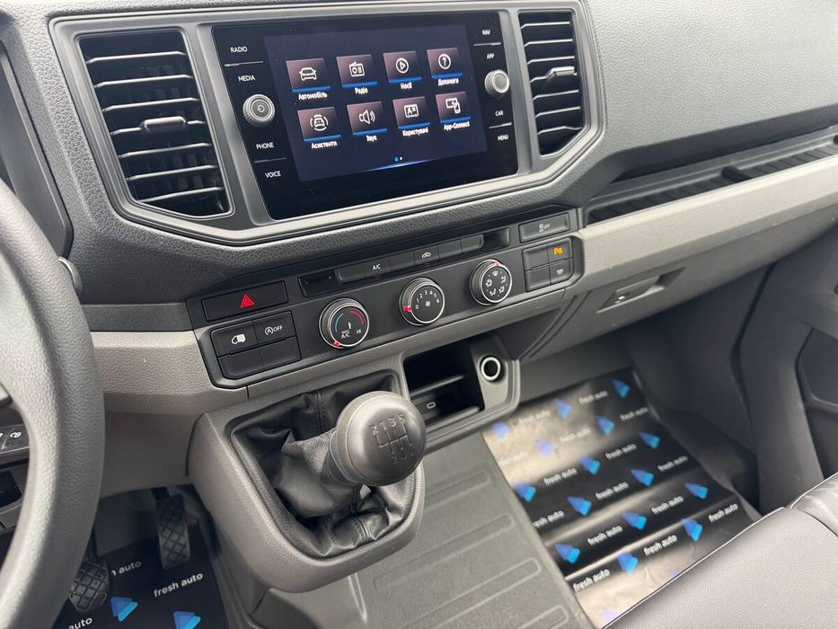 Volkswagen Crafter 2021 freshauto