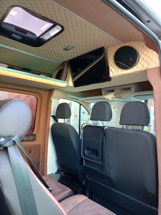 Продам Volkswagen Crafter