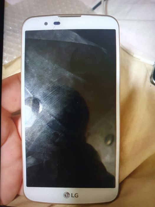 Прдам телефон Элджи ка410