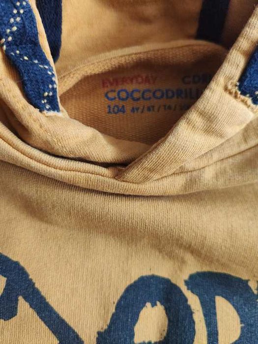 Bluza z kapturem 104