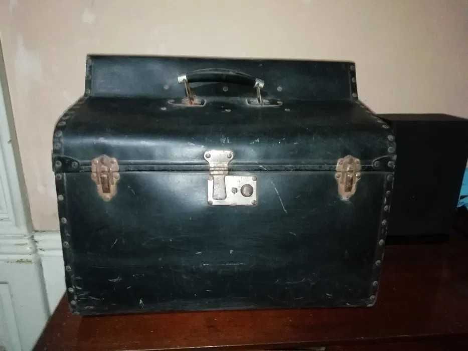 Acordeão Ranco & Revello Vercelli – 87 botões / 120 baixos – Raríssimo