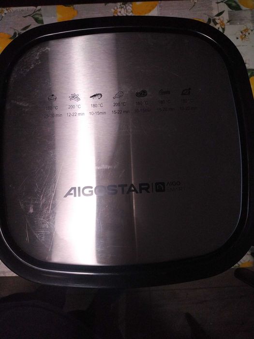 Frytkownica beztłuszczowa Aigostar  1900 W 7 l