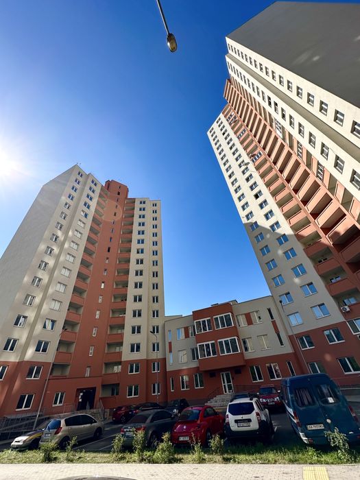 ЖК Милославська 18. 3/16 поверх. З документами, будинок зданий