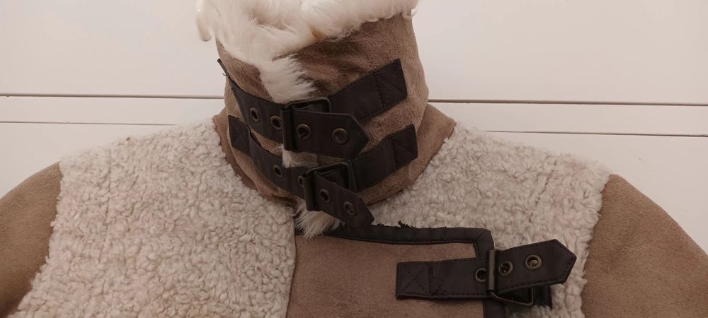 GUESS- Jaqueta XS- muito bom estado