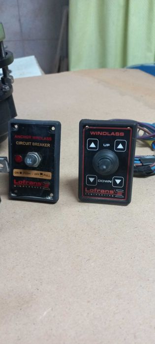 Guincho eletrico de âncora Lofrans