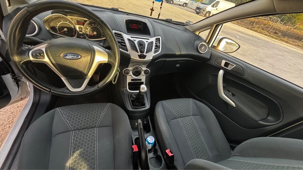 Vendo Ford Fiesta 1.25 | 2012 | Gasolina | Nacional