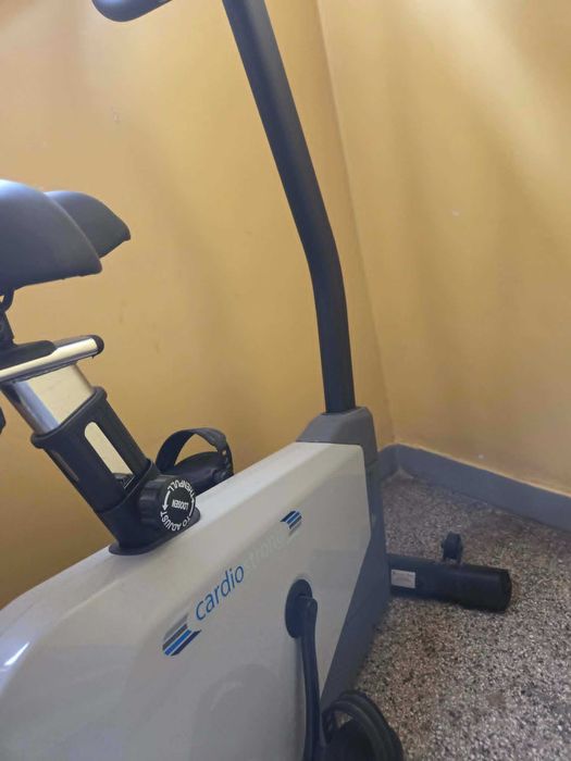 Rower Treningowy Stacjonarny Magnetyczny BX40 Cardiostrong