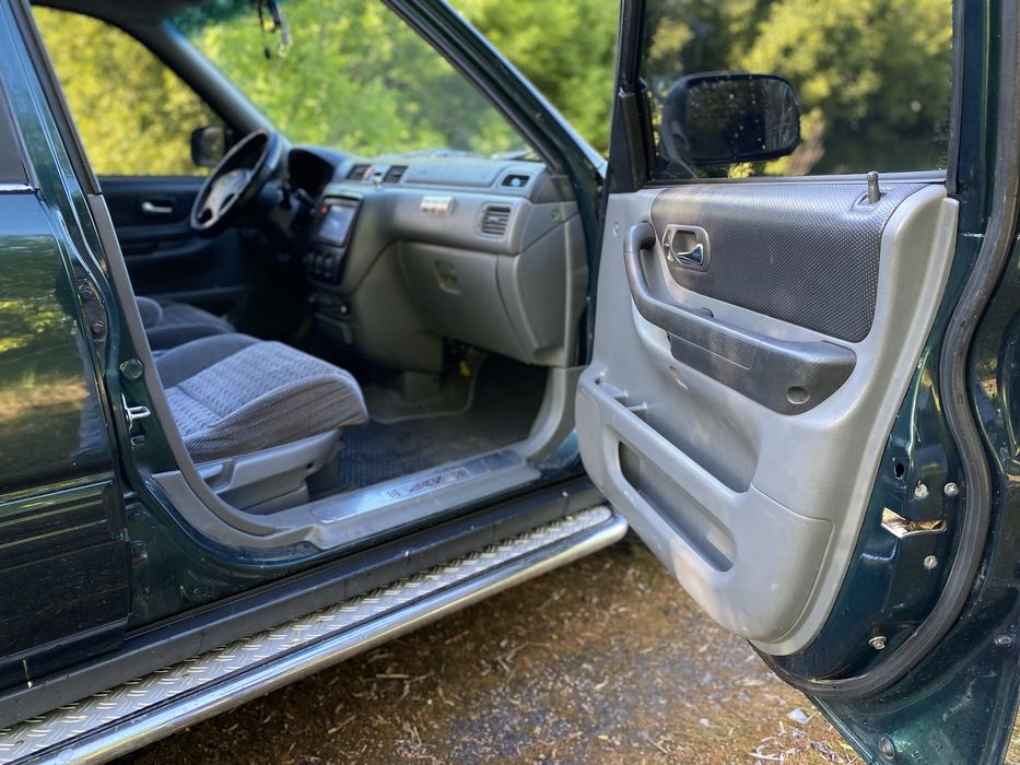Honda CR-V  2.0 АКПП Бенз-газ