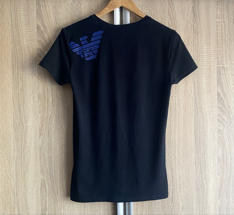 ARMANI M(S) EMPORIO ARMANI футболка шикарна чорна