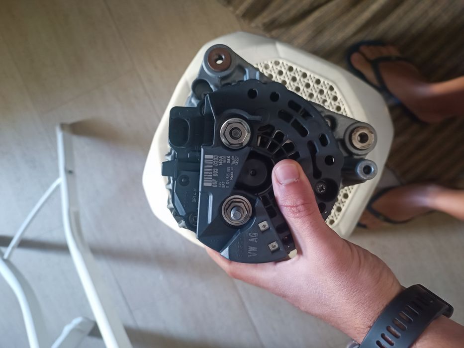 Alternador original Volkswagen 06f 903 023 j
