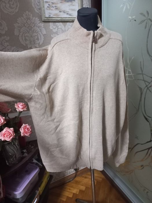 Шерстяной джемпер,кофта!Размер 66-70!