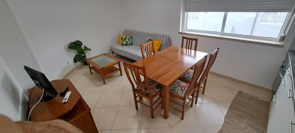 Arrendar Apartamento T2 Frente Mar Quarteira