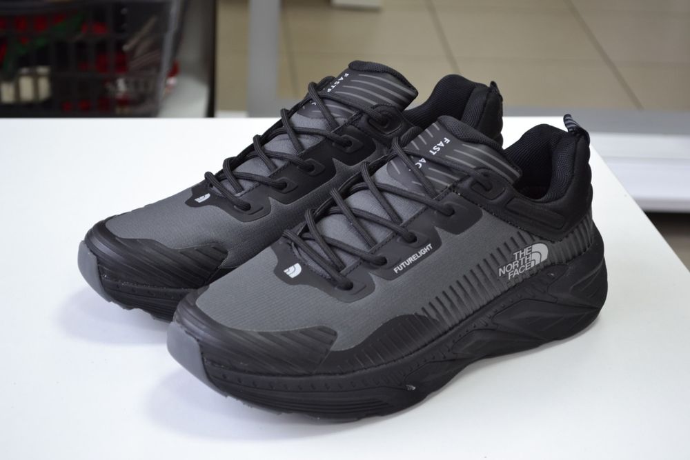 Зимові чоловічі кроссівки  The North Face Fastpack