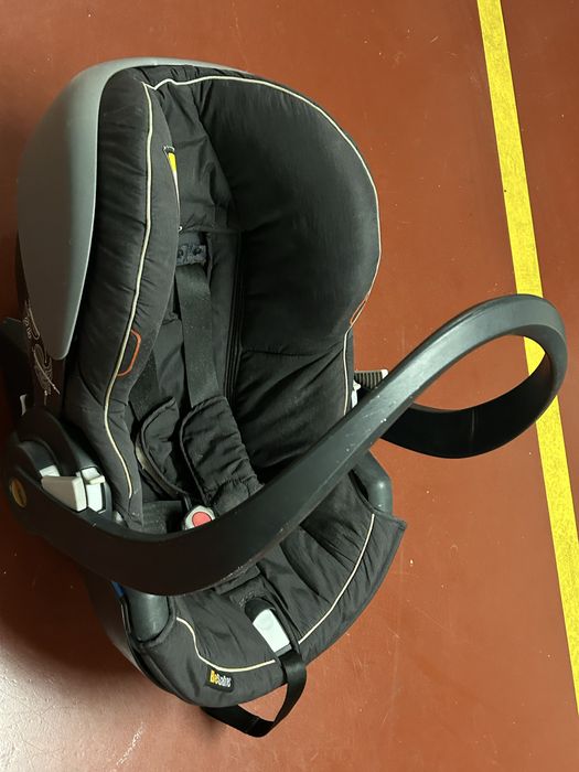 Ovo besafe Izi Go com base Isofix