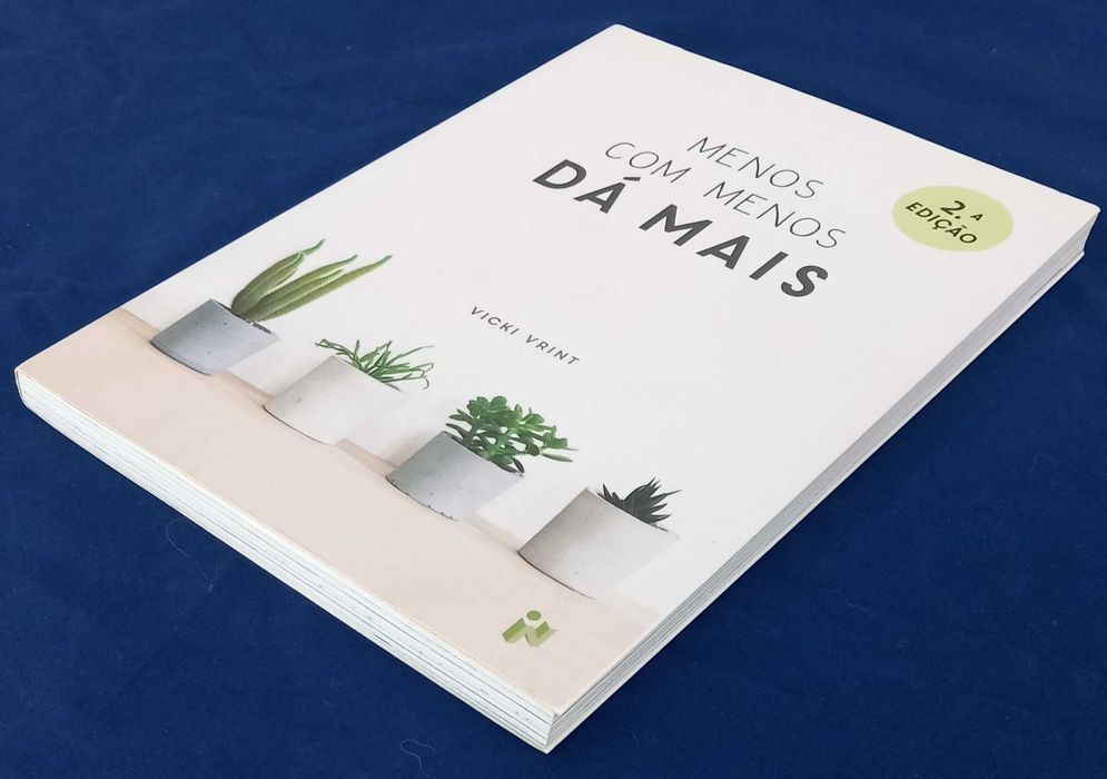 Livro Menos com Menos Dá Mais de Vicki Vrint [Portes Grátis]