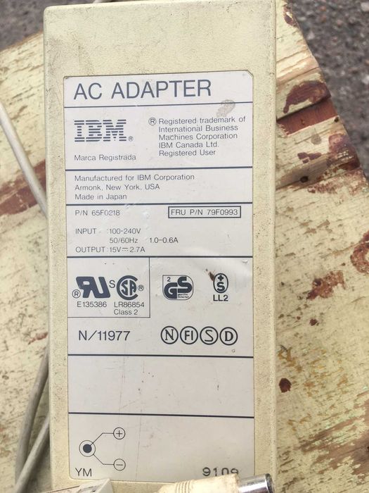 Блок питания 15 V 2.7 A и другие