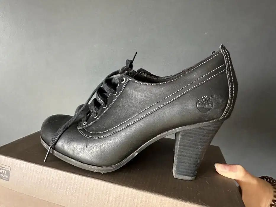 Черевики шкіряні Timberlands жіночі на підборах