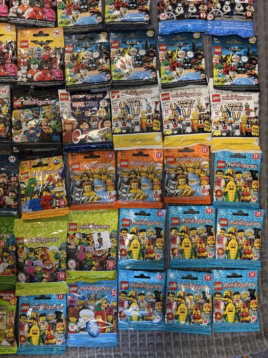 Мініфігурки Лего різних серій !!!