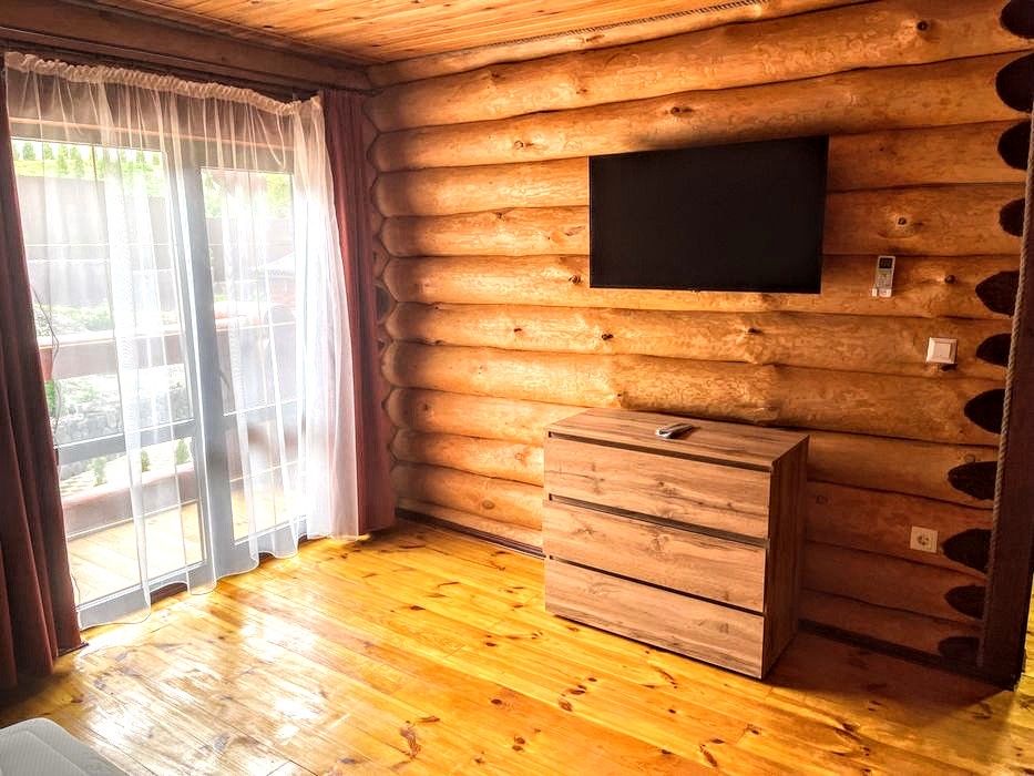 #210 Здаю котедж з Басейном і банею